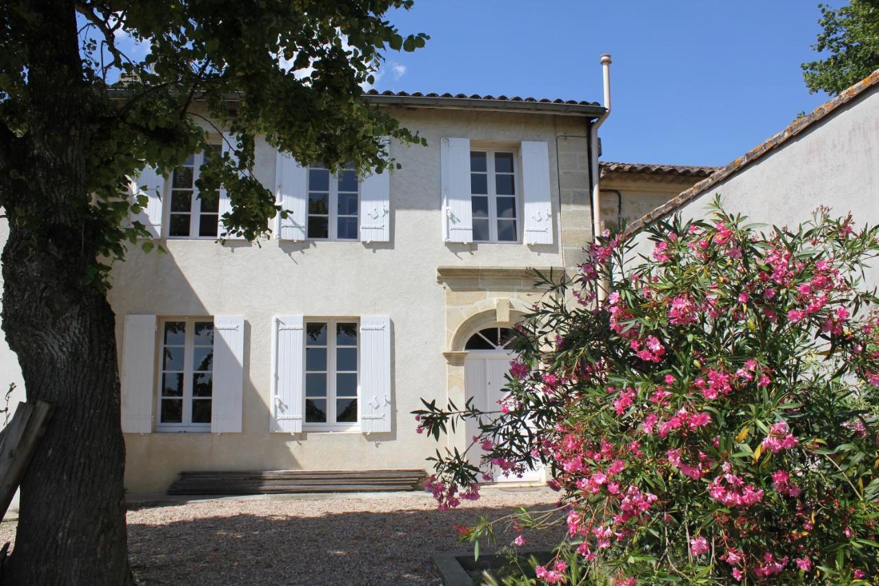 Maison Au Coeur Du Vignoble De Saint-Emilion 外观 照片